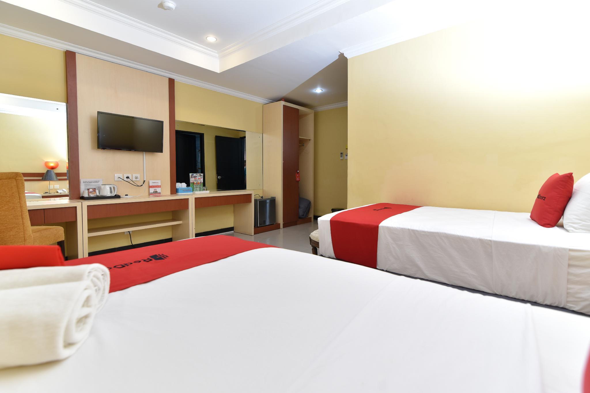 Reddoorz Plus Near Mall Bali Galeria 2 Denpasar  Ngoại thất bức ảnh