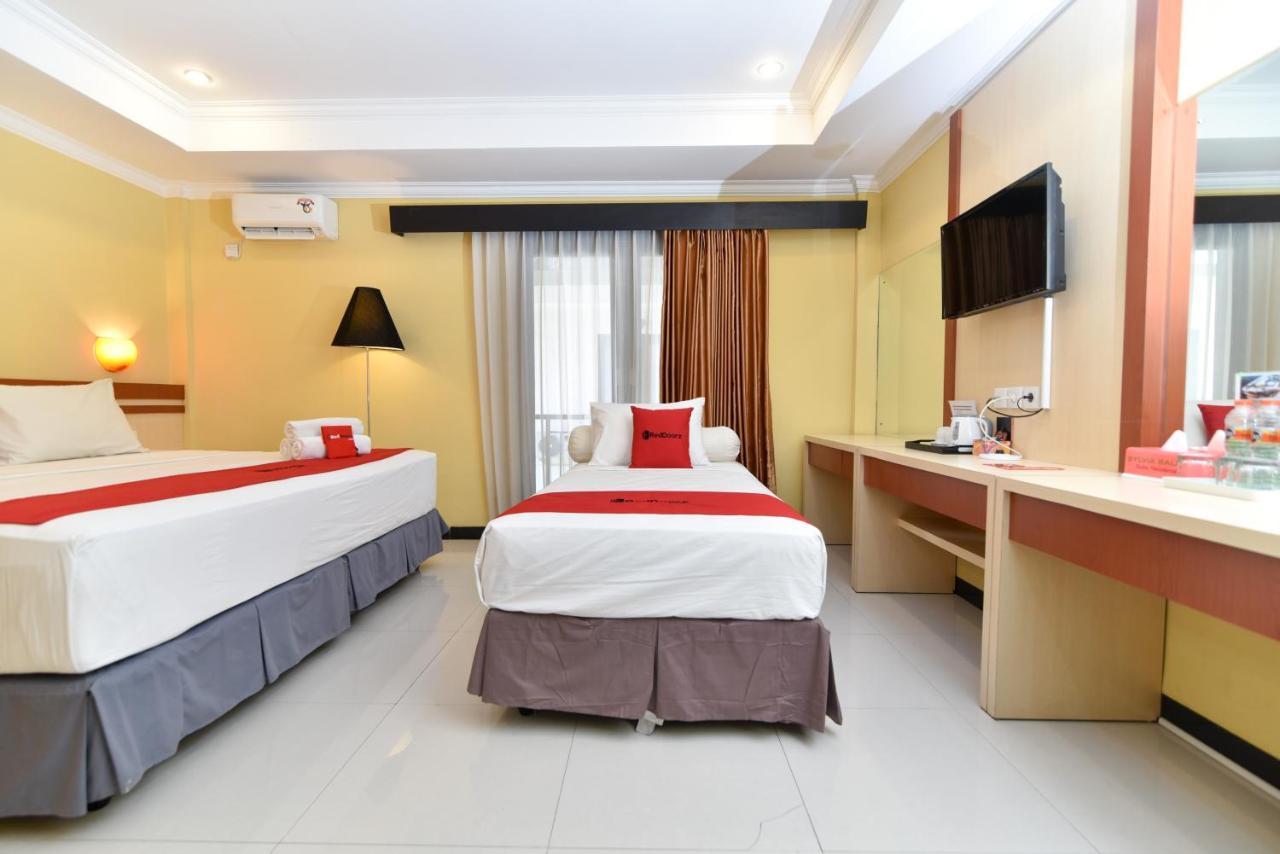 Reddoorz Plus Near Mall Bali Galeria 2 Denpasar  Ngoại thất bức ảnh