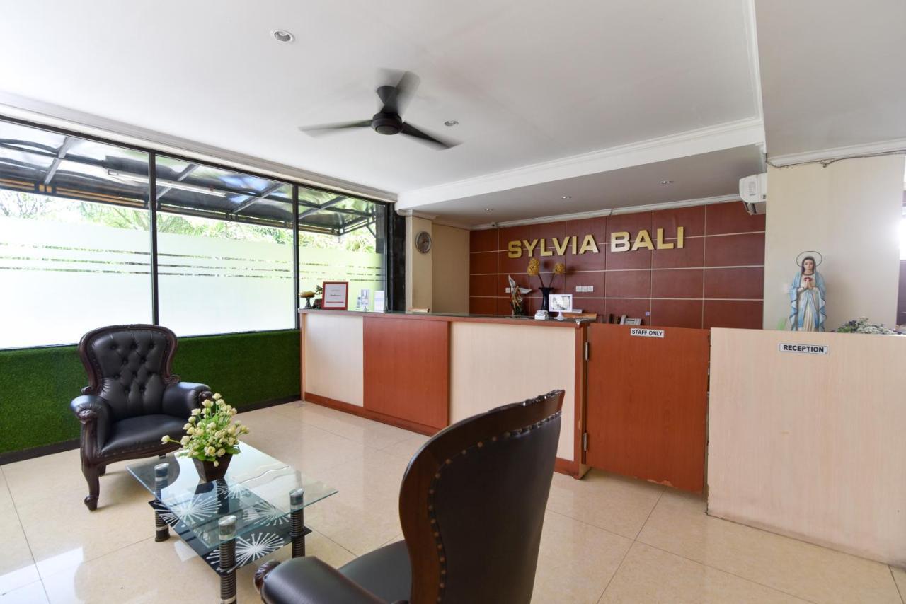 Reddoorz Plus Near Mall Bali Galeria 2 Denpasar  Ngoại thất bức ảnh