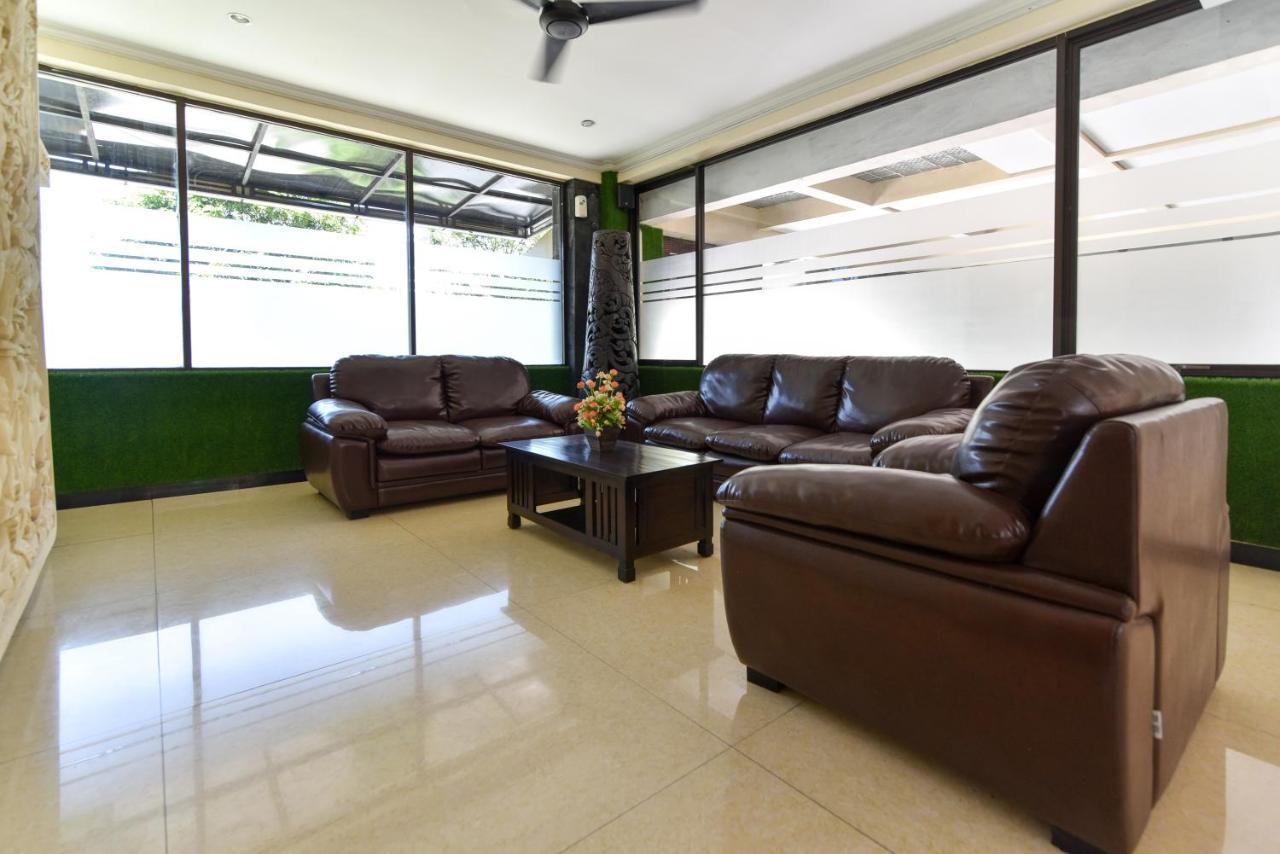 Reddoorz Plus Near Mall Bali Galeria 2 Denpasar  Ngoại thất bức ảnh
