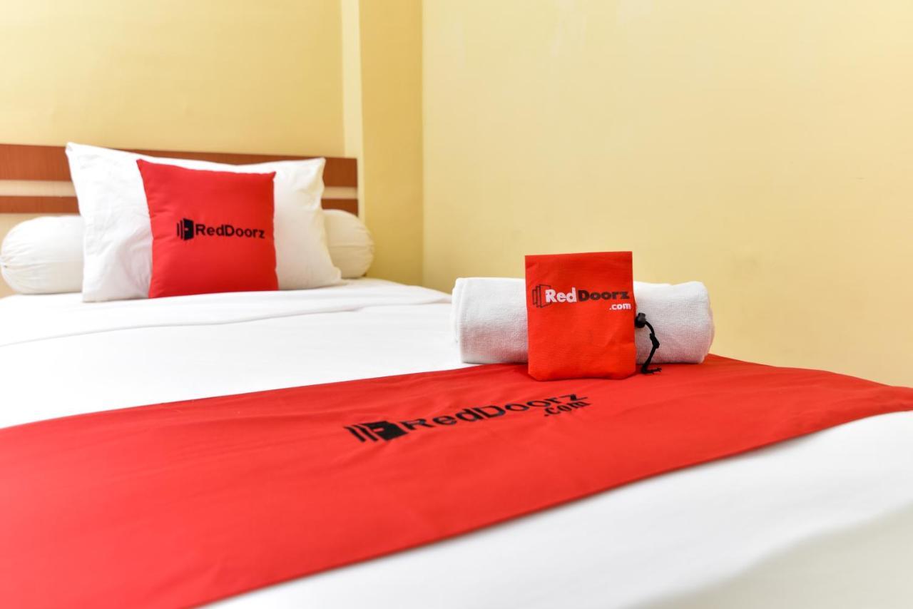 Reddoorz Plus Near Mall Bali Galeria 2 Denpasar  Ngoại thất bức ảnh